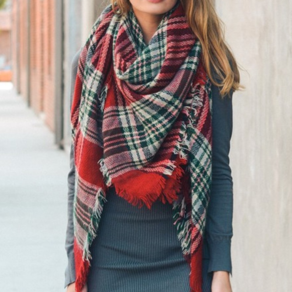 MULTI COLORED BLANKET SCARF - Picture 2 of 2